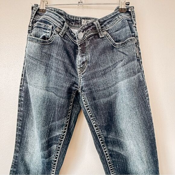 Silver Jeans Co Aiko Kick Flare Capri Dark Wash Size 30 - Picture 3 of 7